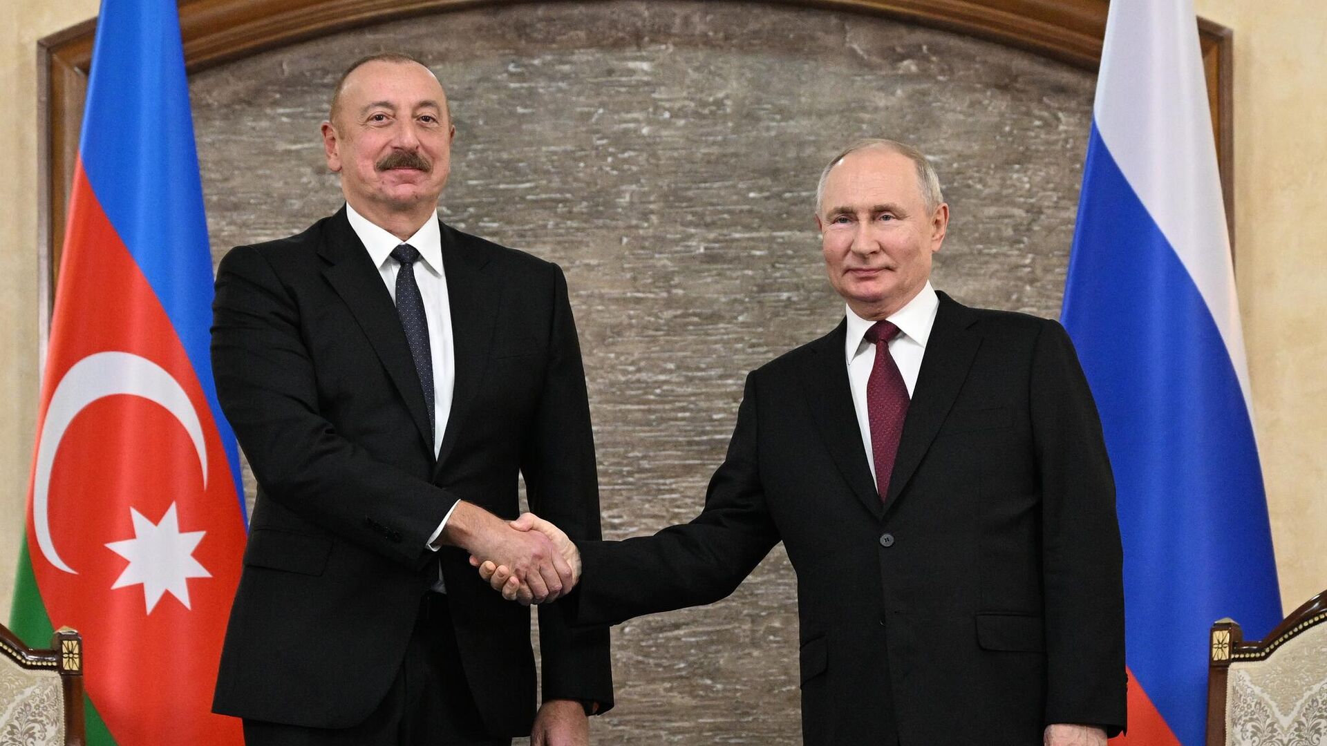 Путин 22 апреля проведет переговоры с Алиевым