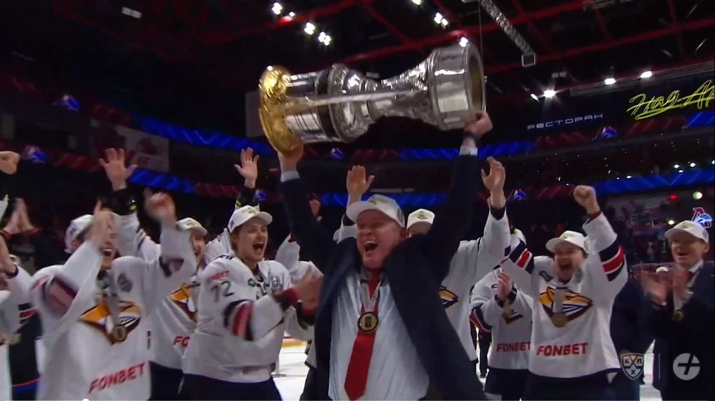 Экс-тренер ижевских хоккеистов Андрей Разин стал обладателем Кубка Гагарина